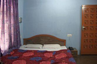 Hotel Grand Tabiyah, Srinagar 5